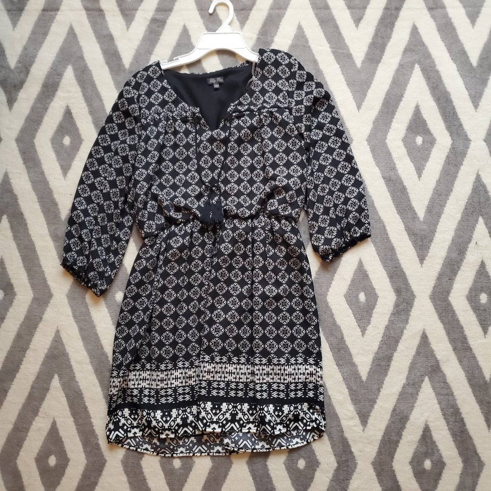 Juniors casual dress